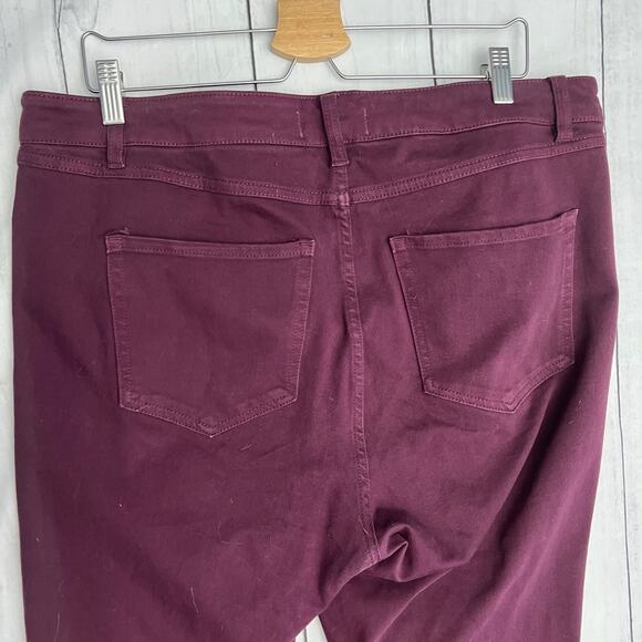 Lane Bryant Size 16 Purple High Rise Ankle Skinny Jeans 38"x27" SHORT - Picture 4 of 14
